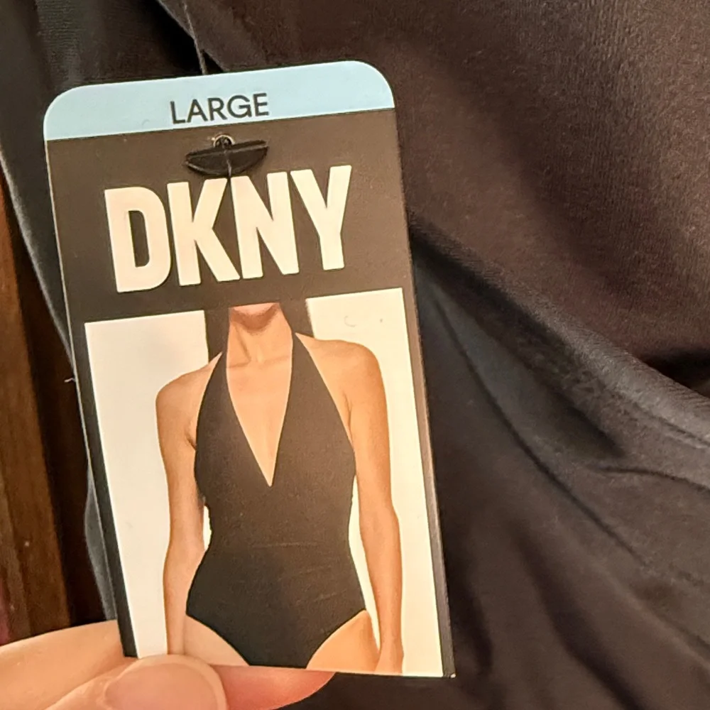 DKNY Womens Black Ruched Halter One Piece Swimsuit Tummy Control DI2SS001 L - Picture 2 of 6